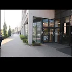 Paris Yard With Free Parking דירה *