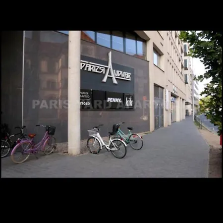 Appartement Paris Yard With Free Parking Debrecen