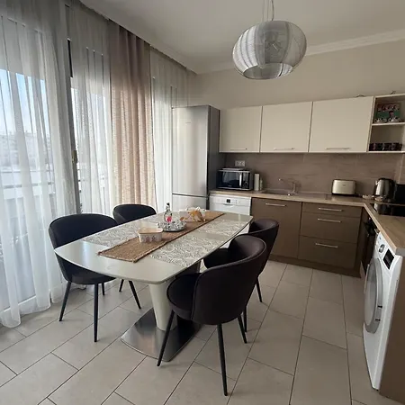 Appartement Paris Yard With Free Parking Debrecen